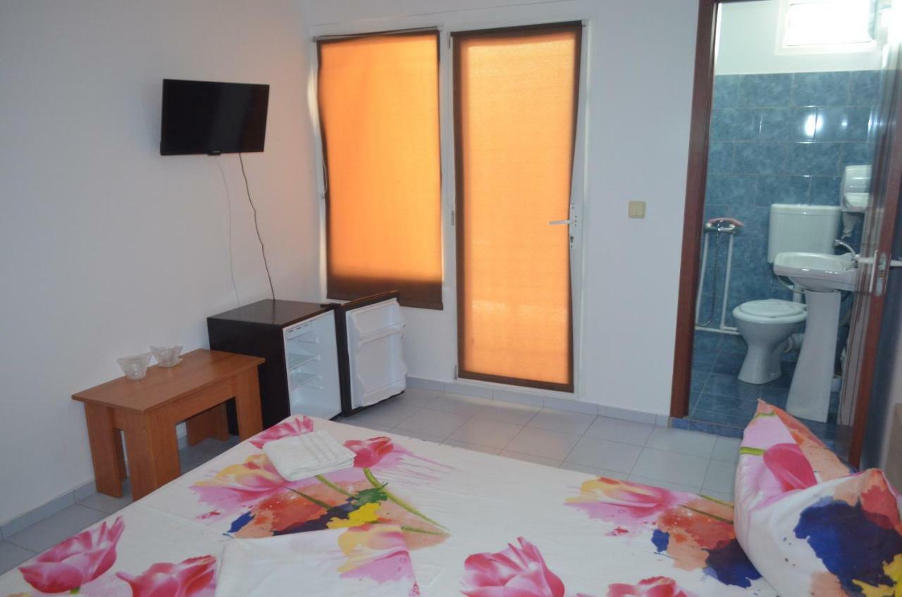 Hotel Complex Minerva à Costinesti Extérieur photo